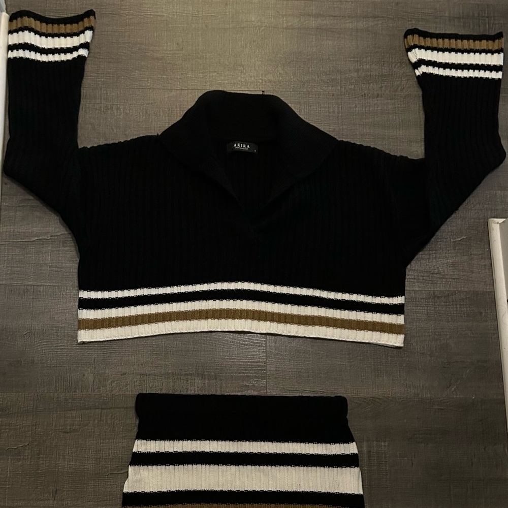 New 2 Piece Crop Top Sweater And Skirt Set…